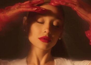 Lanzará Ariana Grande nuevo álbum en marzo