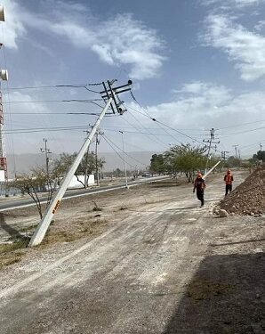 Los fuertes vientos que se presentaron el viernes 02 de febrero dejaron sin energía eléctrica a Laguna del Rey y el Ejido Chulavista