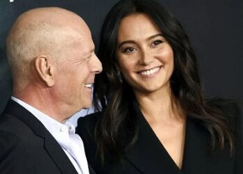 Lanzará esposa de Bruce Willis guía de cuidados del actor