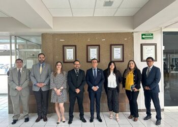 Devela la Facultad de Derecho cuadros de acreditaciones de la Licenciatura en Derecho
