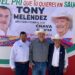 Presentan en Foro de Agricultores, lecheros y productores, peticiones a Chava Alcántar