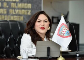 Se debe de brindar una crianza positiva a la niñez chihuahuense para mejorar su desarrollo: Geo Zapata