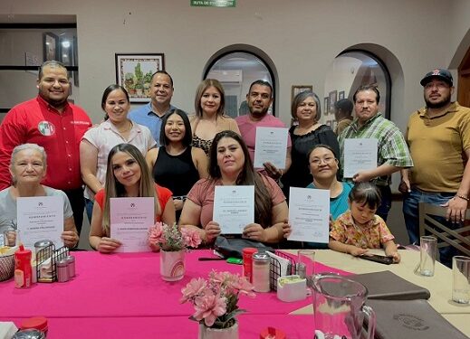 Toman protesta al nuevo Comité Municipal del PRI