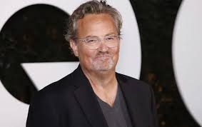 Matthew Perry dejó cuenta bancaria con poco más de 1.5 mdd