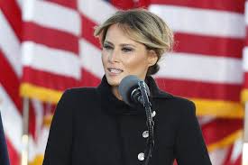 Confirma Melania Trump que vivirá en la Casa Blanca