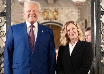 Se reúne Giorgia Meloni con Donald Trump en Mar-a-Lago