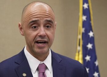 Indultos de Trump no borran impacto de condenas por asalto al Capitolio
