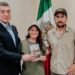 Recibió consulado de México en Miami a ciclista de Meoqui