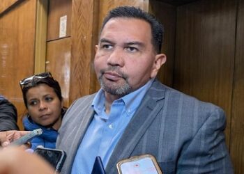 ¿Quién es Martín para descalificar otros aspirantes?: Cruz