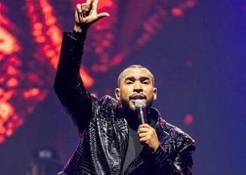 Por este motivo Don Omar sacó a señora de su concierto