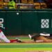 LMB. Caliente de Durango pega primero y vencen a los Dorados 10-4
