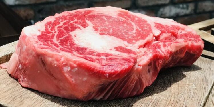 Agandalle con la carne de res; aumentaron 16% el precio