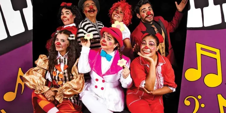 La ‘Trouppe’ celebra 45 años de magia escénica; busca conectar con nuevas generaciones
