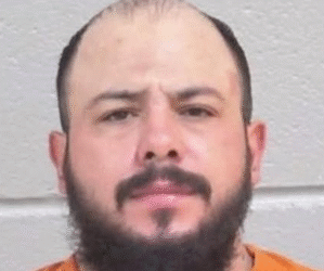 Se le acusa por el homicidio de una persona con la que sostuvo una riña en Midland!!