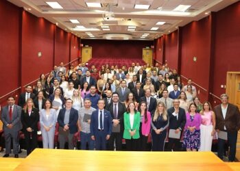 Culminan 140 juzgadores electos el Taller de Actualización impartido por la UACH.
