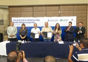 CONALEP Chihuahua y Grupo BAFAR firman convenio de colaboración en beneficio de estudiantes