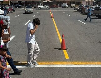 Refuerzan seguridad vial con trabajos de pintura en principales avenidas de Delicias