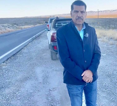 Denuncia el alcalde de Coyame las malas condiciones de la carretera que comunica a su municipio