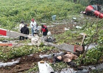 Trágico desplome de helicóptero en Edomex: dos muertos