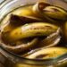 Cáscara de banana con vinagre: por qué recomiendan esta mezcla y para qué sirve