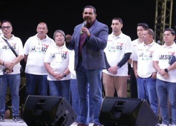 Miles de juarenses participan en la Marcha por Jesús; piden paz y bendiciones para la ciudad
