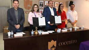 Firman convenio de colaboración Cocentro y Conalep 
