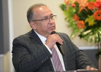 Inaugura Rector de la UACH las Jornadas de Otoño de la Facultad de Ingeniería.