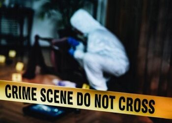 Madre de Texas que disparó a sus 4 hijos, matando a 2 de ellos, enfrenta cargos de asesinato