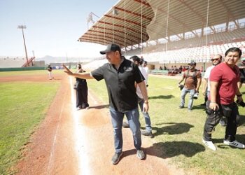 Beisbol une a Ocampo y Juárez: Presidente Pérez Cuéllar