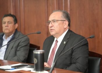 UACH y ASU presentan curso de alta calidad en inglés especializado para la industria de semiconductores
