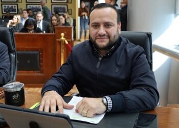 «Campo de Chihuahua se hundirá con Ley de Aguas Nacionales»: Medina