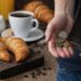 Café y pan vacían tu bolsillo: el gasto hormiga del que alerta Profeco