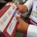 Pensión del Bienestar: ¿qué adultos mayores deben renovar su tarjeta de cobro en 2026?