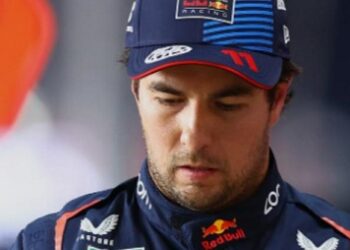 Expuso Checo Pérez a Red Bull por crisis del segundo asiento