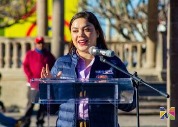 Encabezan Miriam Soto e ICHIFE entrega de equipamiento a 8 escuelas de nivel básico de Meoqui