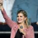 Elecciones de Costa Rica: a la cabeza Laura Fernández, fan de Bukele