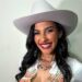 Canta abogada de ‘El Chapo’ con Alicia Villarreal