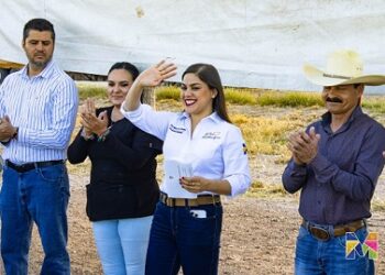 Entrega Miriam Soto 600 pollitas ponedoras a 60 familias de Meoqui