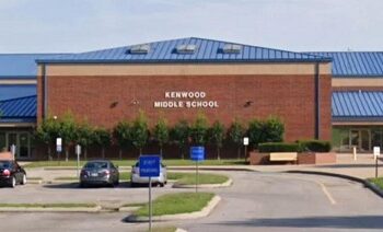 Murieron dos alumnos tras accidente de camión escolar en Tennessee