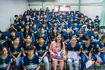 Inspira Miriam Soto a estudiantes de la Primaria Algodoneros 2080 el marco del Día Internacional de la Mujer