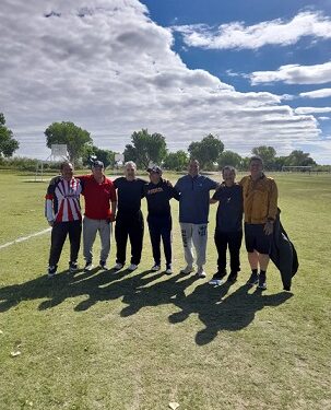 Gracias y felicidades a los organizadores del Primer Reencuentro de Jugadores de Fútbol de los 70”, 80” y 90”