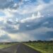Docente de la UACH analiza tormentas y granizo para prevenir daños en la agricultura.