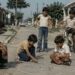 La psicología dice que los niños de los años 60 y 70 no se volvieron fuertes gracias a una mejor crianza, sino que aprendieron a gestionar sus propias emociones