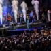 Cantan miles los éxitos de Conjunto Primavera en «Orquestándola»