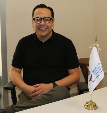 Docente de FEI-UACH explica cómo el Estrecho de Ormuz afecta la economía de Chihuahua.