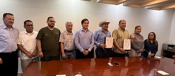 Conalep Chihuahua y Sección 52 del Sindicato de Salud se alían con firma de convenio en beneficio de carreras de la salud