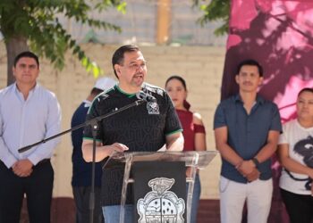 Entrega el Presidente Pérez Cuéllar obras a diversas escuelas de Juárez