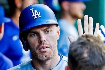 Explota ofensiva de los Dodgers con rally de 10 carreras vs Piratas