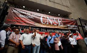Segob propone a la CNTE fortalecer pensión del ISSSTE para terminar paro; suman cuatro días de protestas
