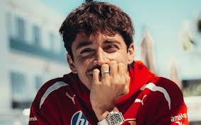 Ferrari y Leclerc firman nuevo acuerdo multianual
